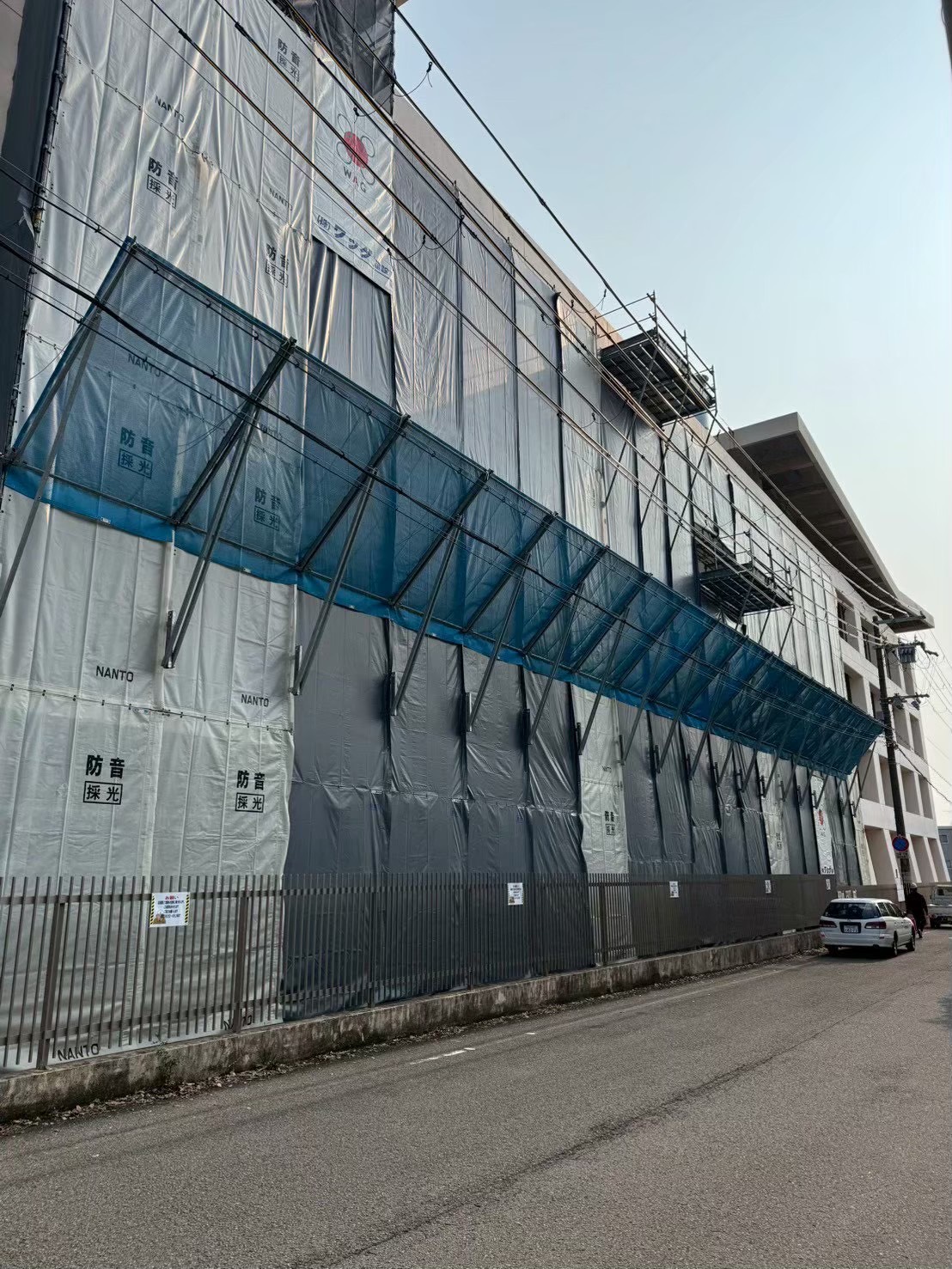 和歌山県庁外部サッシ改修工事