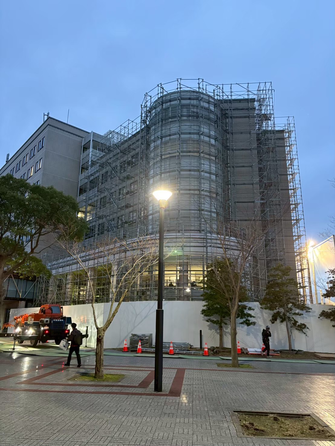 和歌山大学北2号館外壁改修工事