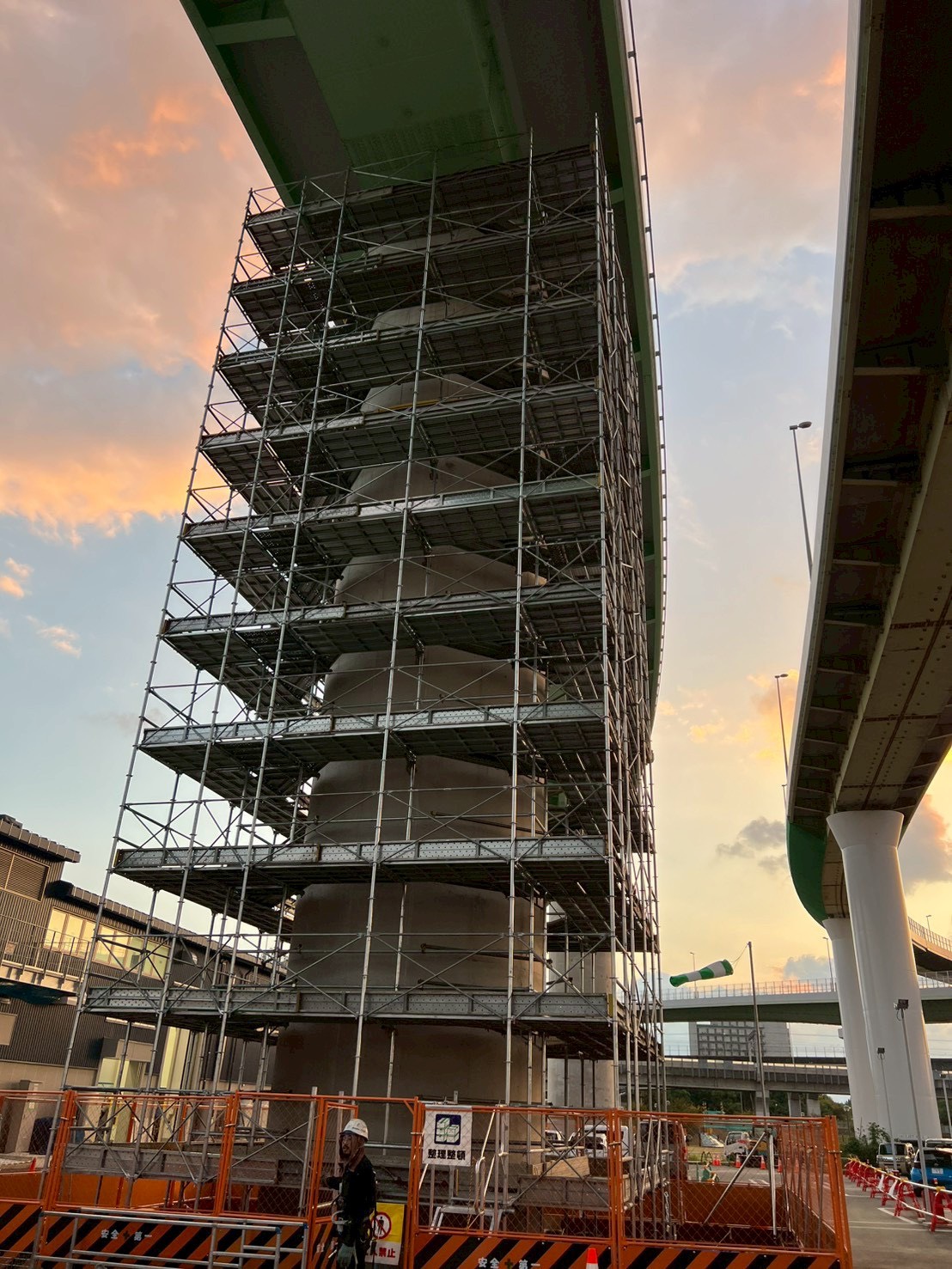 りんくう高架橋他8橋耐震補強工事